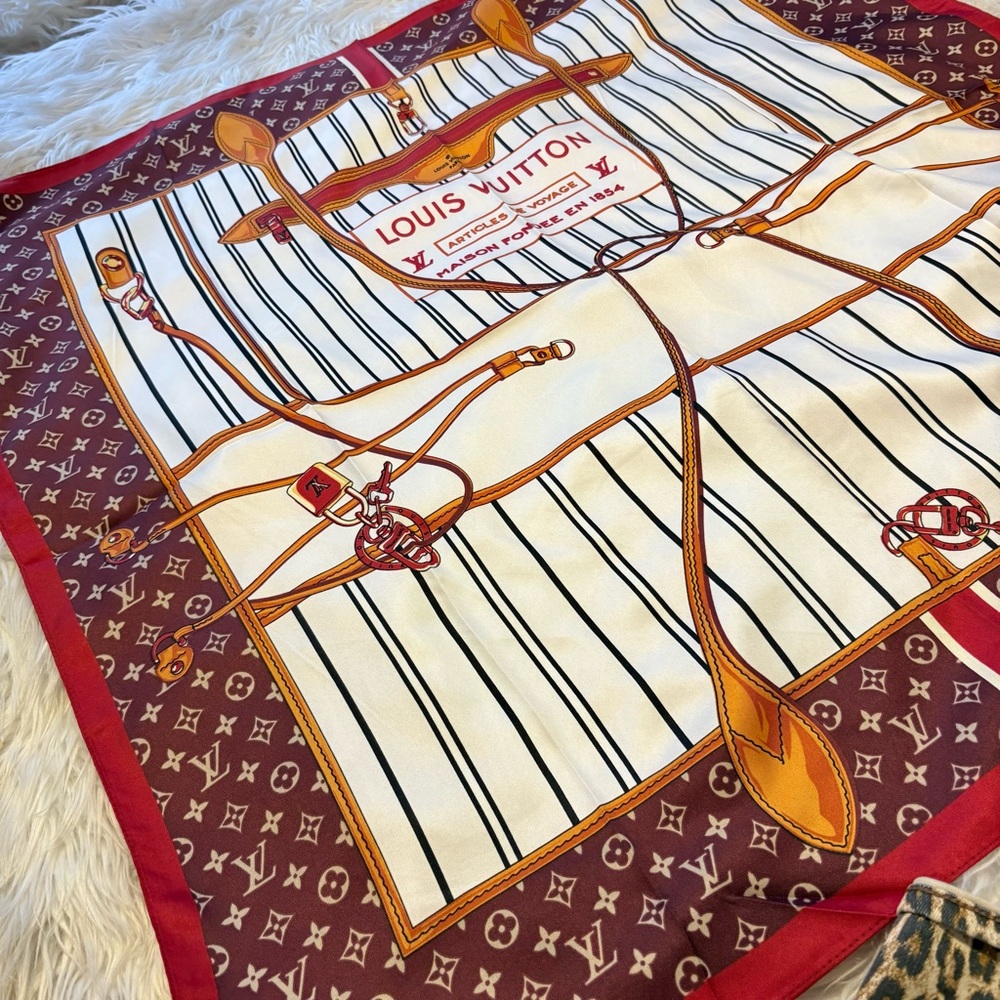 My Neverfull Shawl 90x90 luxury vibes Silky scarf LOUIS VUlTTON‼️LAST ONE - Picture 6 of 12